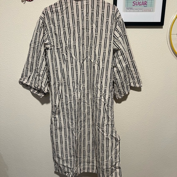 Universal Thread Striped Cardigan - Black and Cream - Picture 5 of 5